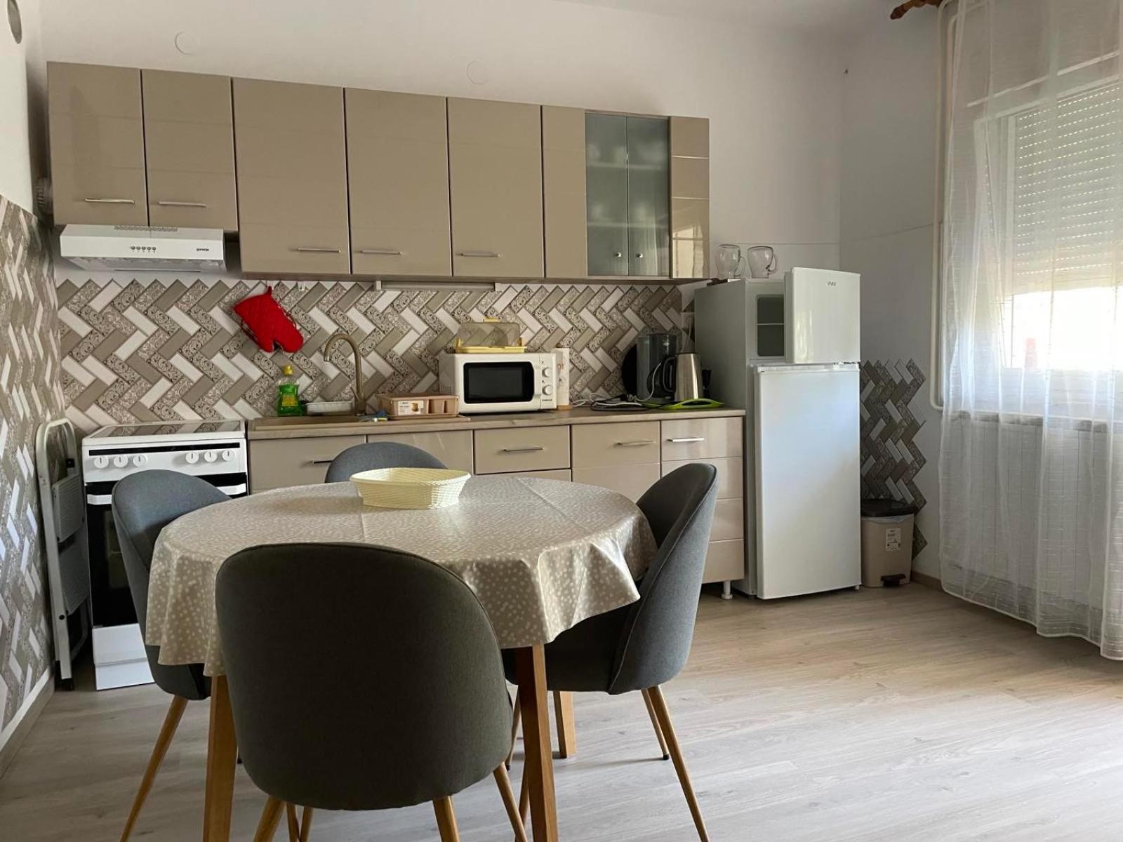 Apartman 3D クルク エクステリア 写真